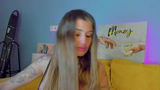 Snapshot of Patricia_Cox chatting on 10.24.25 Patricia Cox online show from 10.24.25