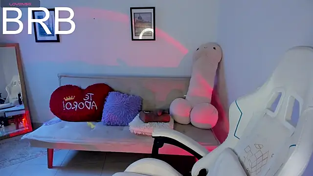 sweet pink  online show from 05.29.26