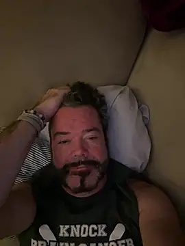 Snapshot of NYCLeatherBoi chatting on 12.31.24 NYCLeatherBoi online show from 12.31.24