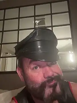 Snapshot of NYCLeatherBoi chatting on 01.12.25 NYCLeatherBoi online show from 01.12.25