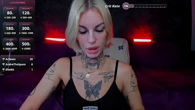 Snapshot of angel_devil_forever chatting on 10.03.25 angel devil forever online show from 10.03.25