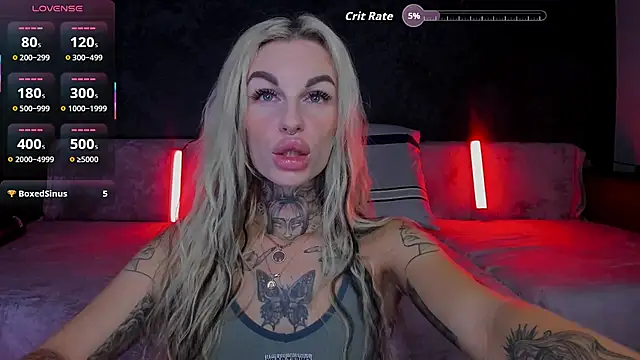 Snapshot of angel_devil_forever chatting on 11.01.25 angel devil forever online show from 11.01.25