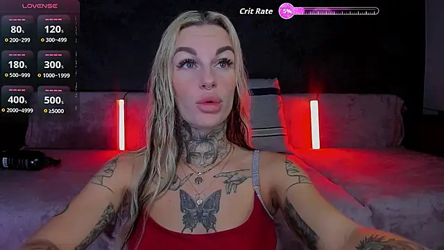 Snapshot of angel_devil_forever chatting on 11.02.25 angel devil forever online show from 11.02.25