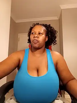 bustylisa1983 online show from 02.15.25