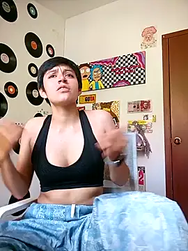 Snapshot of 9_Fernanda_9 chatting on 01.16.25 9 Fernanda 9 online show from 01.16.25