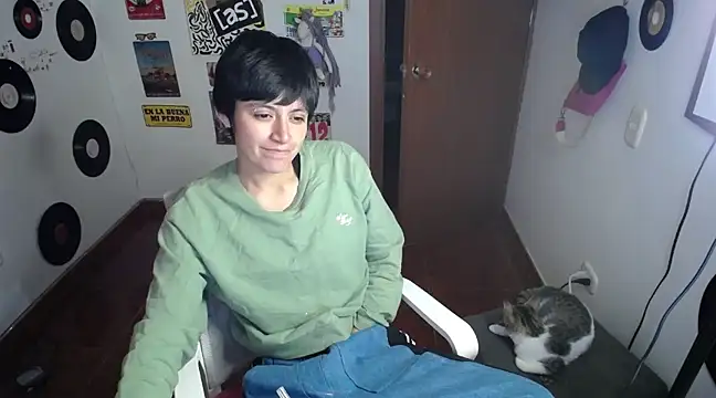 Snapshot of 9_Fernanda_9 chatting on 02.09.25 9 Fernanda 9 online show from 02.09.25