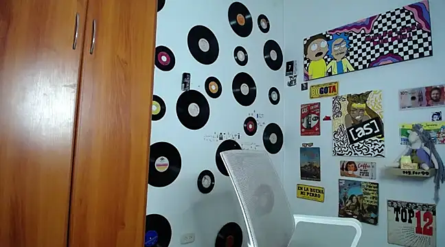 Snapshot of 9_Fernanda_9 chatting on 02.09.25 9 Fernanda 9 online show from 02.09.25