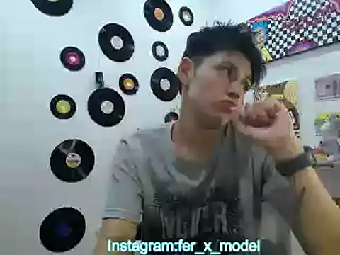 Snapshot of 9_Fernanda_9 chatting on 03.14.25 9 Fernanda 9 online show from 03.14.25