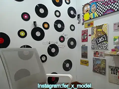 Snapshot of 9_Fernanda_9 chatting on 03.18.25 9 Fernanda 9 online show from 03.18.25