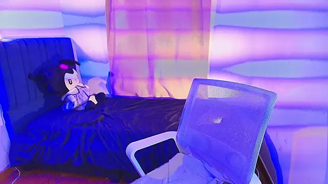 Snapshot of 9_Fernanda_9 chatting on 09.25.25 9 Fernanda 9 online show from 09.25.25