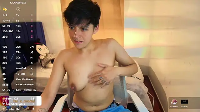 Snapshot of 9_Fernanda_9 chatting on 09.27.25 9 Fernanda 9 online show from 09.27.25