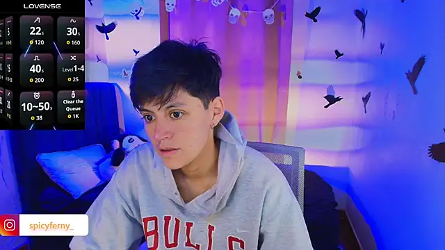 Snapshot of 9_Fernanda_9 chatting on 10.04.25 9 Fernanda 9 online show from 10.04.25