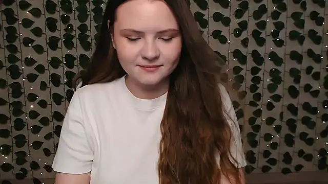 Snapshot of IxxiLiana chatting on 02.01.25 IxxiLiana online show from 02.01.25