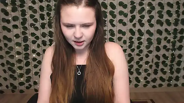 Snapshot of IxxiLiana chatting on 03.02.25 IxxiLiana online show from 03.02.25