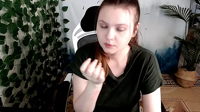 Snapshot of IxxiLiana chatting on 03.20.25 IxxiLiana online show from 03.20.25