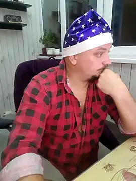 Snapshot of Pandasky chatting on 12.24.24 Pandasky online show from 12.24.24