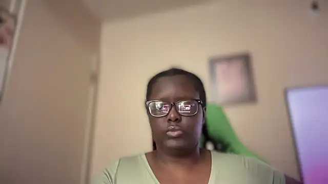 Yagurl  west online show from 01.06.25