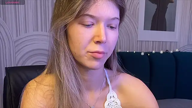 viviann evans online show from 11.08.25