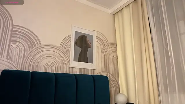 viviann evans online show from 02.11.26