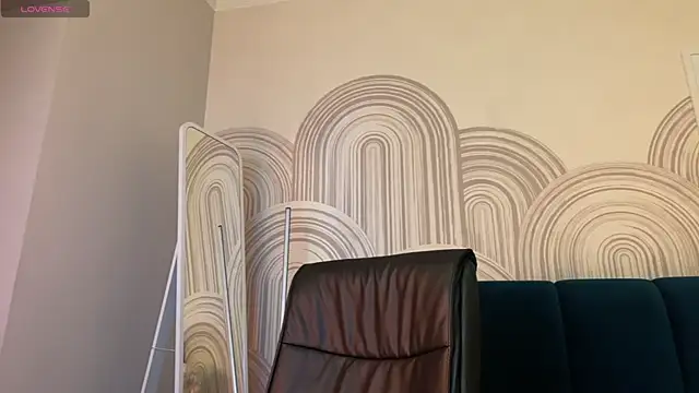 viviann evans online show from 04.09.26