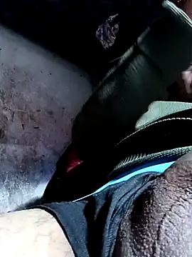 Snapshot of Rayito6969@xh chatting on 11.12.25 Rayito6969xh online show from 11.12.25