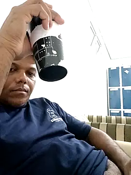 Snapshot of Mailsonp chatting on 02.20.26 Mailsonp online show from 02.20.26