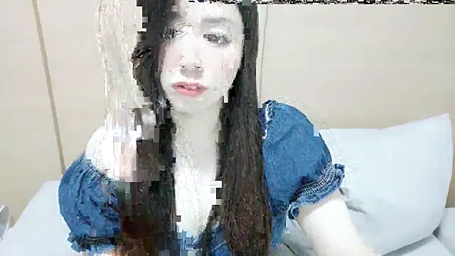 Arisa   online show from 12.22.25