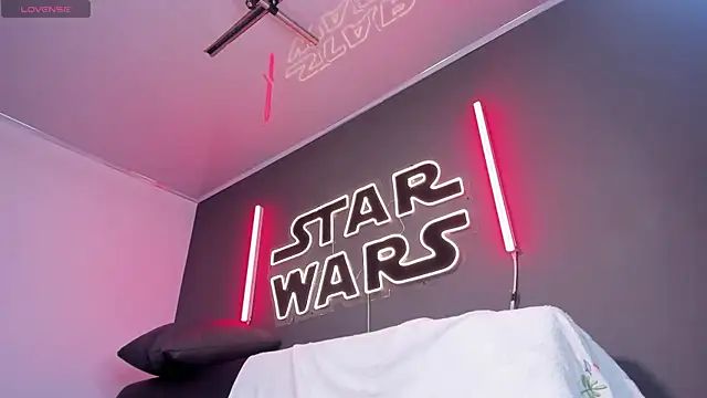 miiss anna online show from 02.01.25