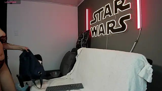 miiss anna online show from 02.07.25