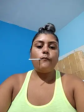 Snapshot of AlyDenalioficial chatting on 09.28.25 AlyDenalioficial online show from 09.28.25