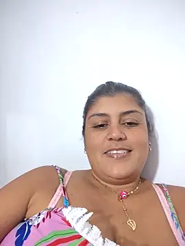 Snapshot of AlyDenalioficial chatting on 11.09.25 AlyDenalioficial online show from 11.09.25