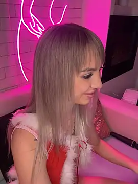 MiaMinx online show from 12.30.24