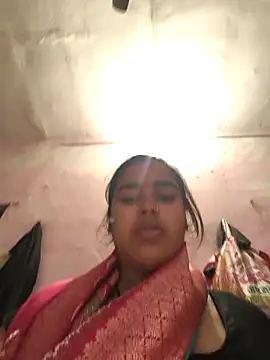 Snapshot of Baby_Muskan chatting on 10.27.25 Baby Muskan online show from 10.27.25