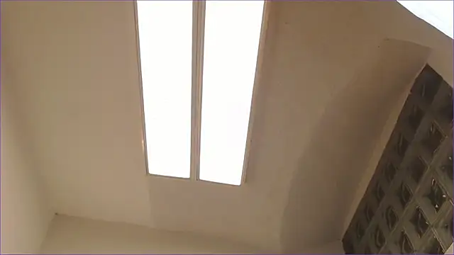 TrixyTaylor online show from 09.18.25