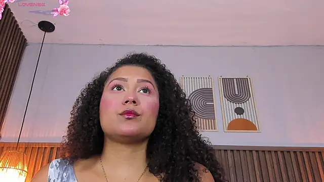 Snapshot of Ashleyy23x chatting on 07.18.26 Ashleyy23x online show from 07.18.26