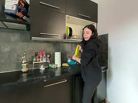 Chloe Ricci online show from 02.19.26