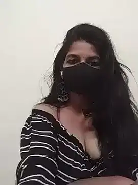 Shuttii 25 online show from 03.07.25