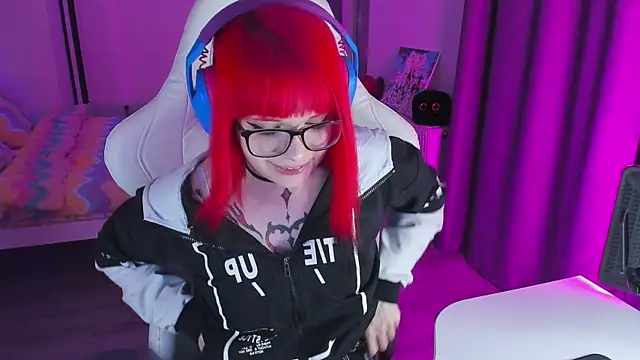 Yumi Youkai online show from 01.26.25