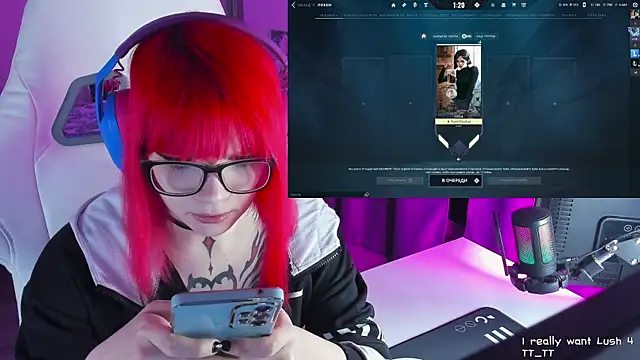 Yumi Youkai online show from 02.15.25