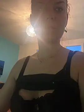 BabyNila online show from 10.20.25