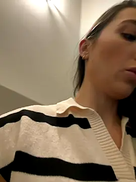 AnnaCastillo  online show from 10.04.25