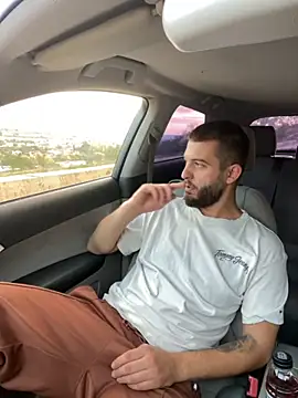 ElChapoGuzman95 online show from 10.10.25