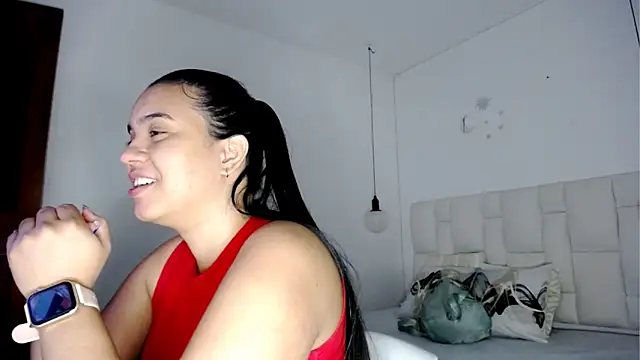 Snapshot of tiffany__pink chatting on 10.08.25 tiffany pink online show from 10.08.25