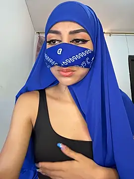 Snapshot of _alabina_ chatting on 11.07.25 alabina online show from 11.07.25