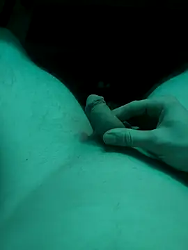 Snapshot of KaterSeinVater1 chatting on 10.04.25 KaterSeinVater1 online show from 10.04.25