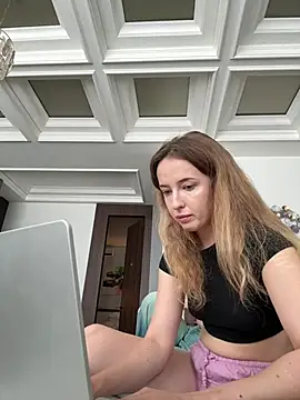 Snapshot of Nura_n_Sarah chatting on 06.25.26 Nura n Sarah online show from 06.25.26