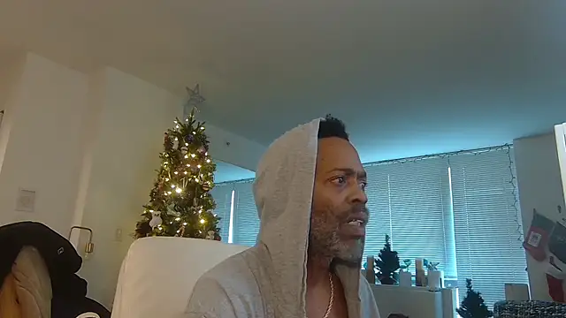 Snapshot of theblacklordmaster chatting on 12.04.24 theblacklordmaster online show from 12.04.24