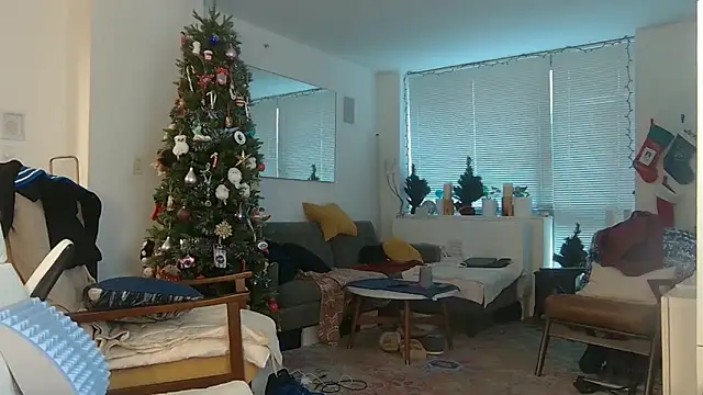 Snapshot of theblacklordmaster chatting on 01.06.25 theblacklordmaster online show from 01.06.25