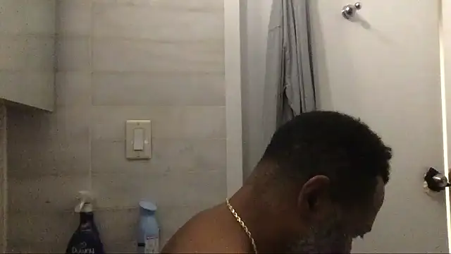 Snapshot of theblacklordmaster chatting on 01.13.25 theblacklordmaster online show from 01.13.25