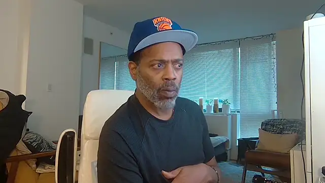 Snapshot of theblacklordmaster chatting on 02.13.25 theblacklordmaster online show from 02.13.25